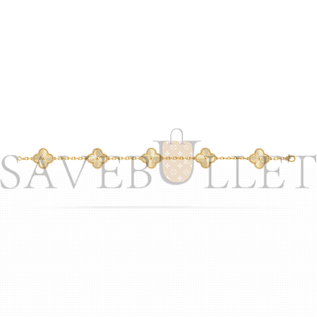 VAN CLEEF ARPELS VINTAGE ALHAMBRA BRACELET, 5 MOTIFS - YELLOW GOLD  VCARP3JK00